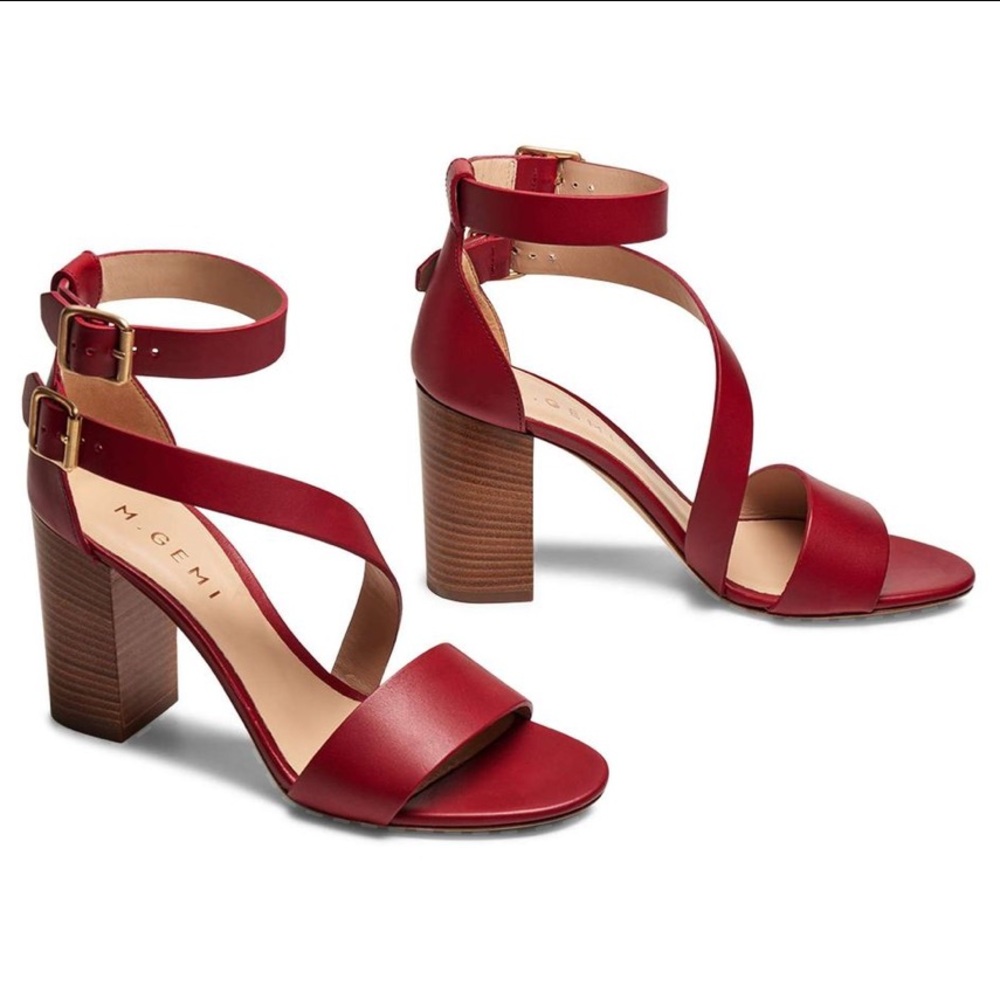 M. Gemi Leather Sandals